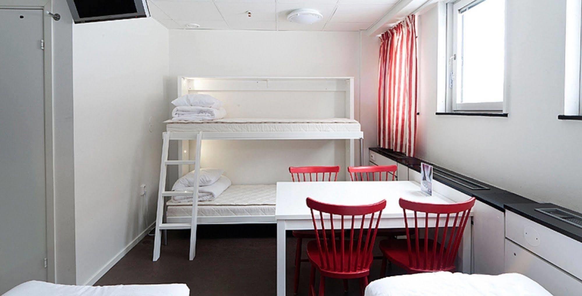 Stf Gaerdet Hotel & Hostel Stockholm Ngoại thất bức ảnh