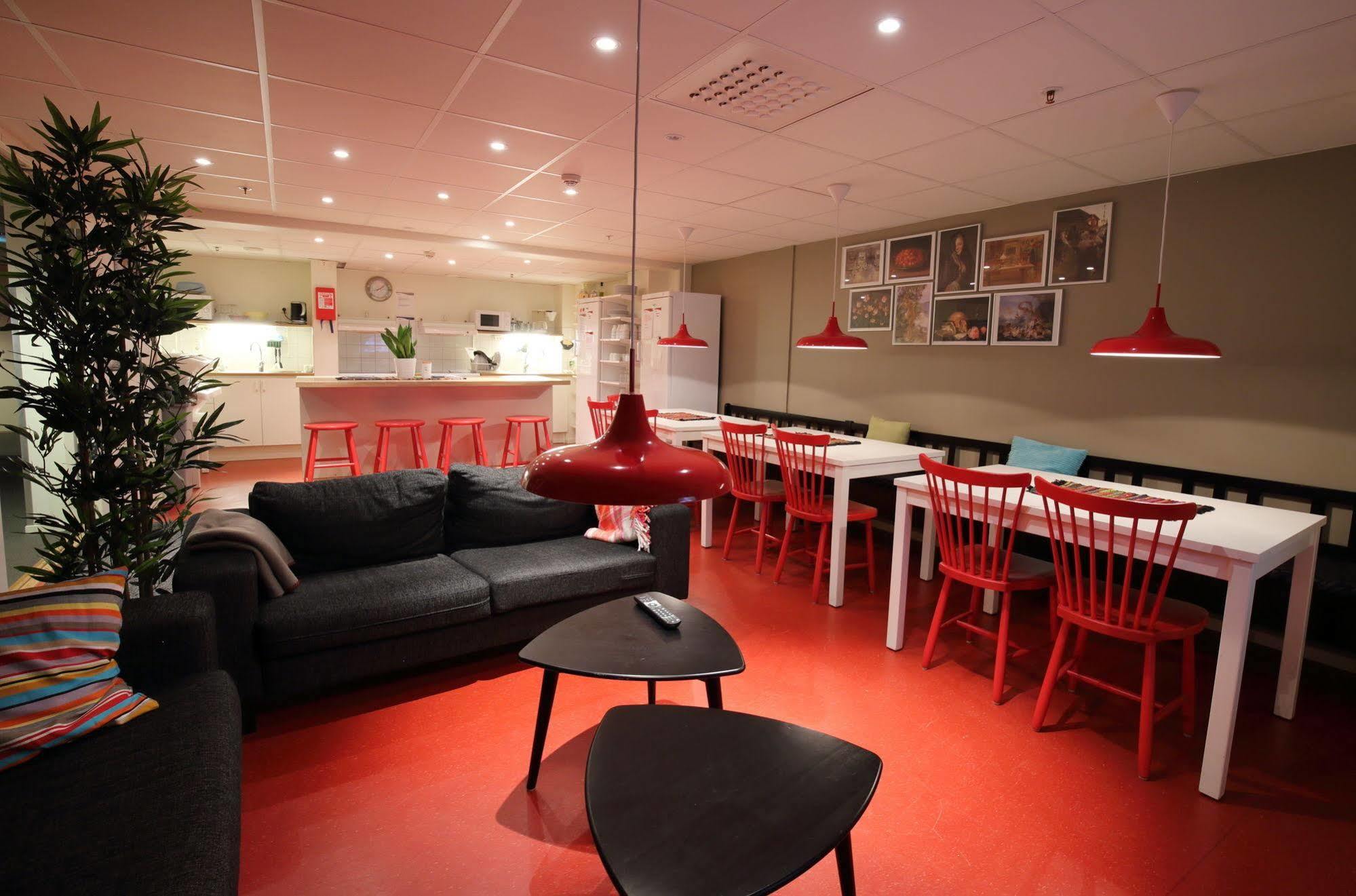 Stf Gaerdet Hotel & Hostel Stockholm Ngoại thất bức ảnh