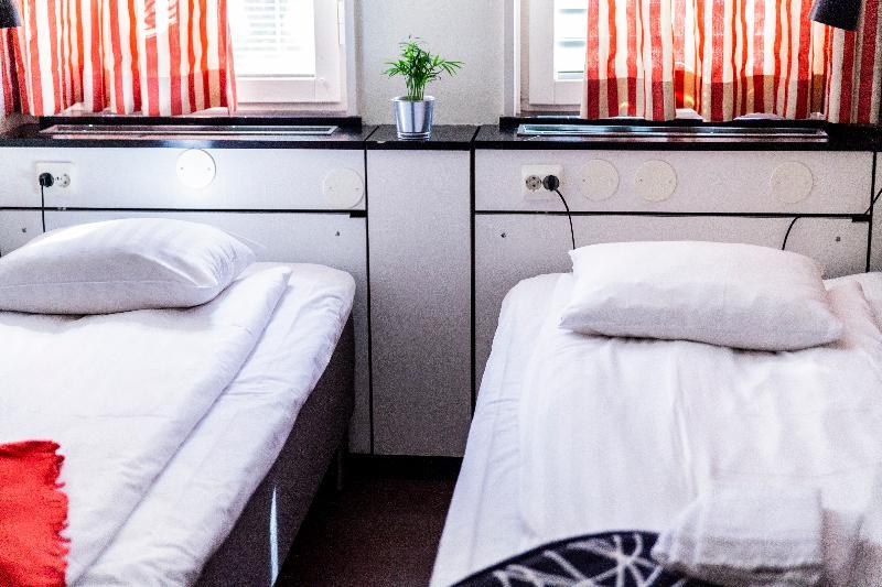 Stf Gaerdet Hotel & Hostel Stockholm Ngoại thất bức ảnh